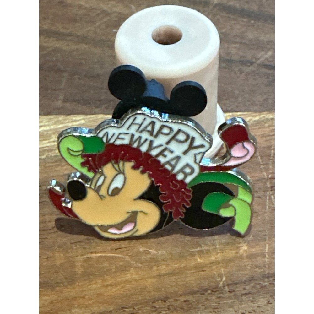 Disney Pin Minnie Mouse Trading Pin Authentic Happy New Year